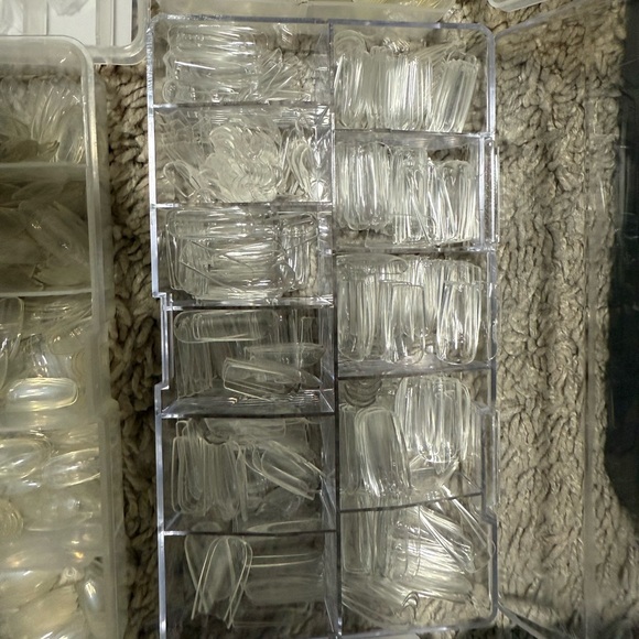 Assorted Nail Tips - Picture 5 of 13